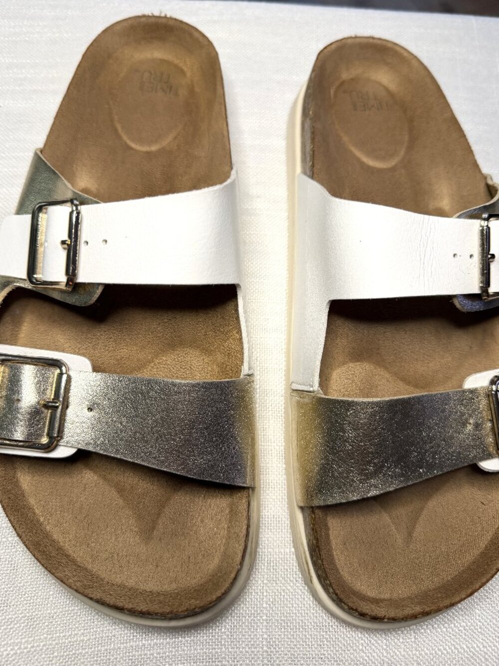 Time and Tru Double Buckle Comfort Slide Sandals White Silver Women's Size 8